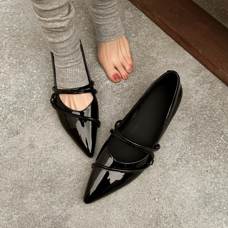 Серебристые кожаные туфли на в – обзор и цена Heels