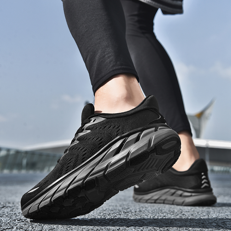 Кроссовки с карбоновой пластин – обзор и цена Carbon Plate Marathon Racing Shoes